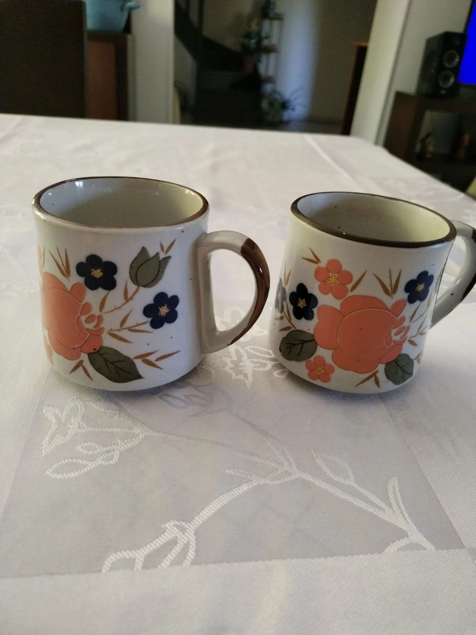Set van 2 mooie vintage truien in grijs. – photo 3